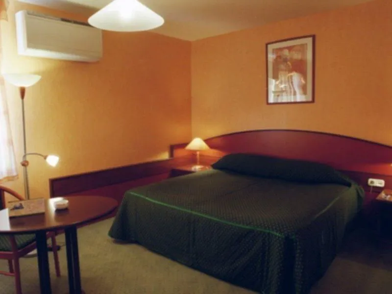 ****  Aquarius Hotel Будапешт Венгрия