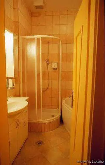 Aquarius Hotel Будапешт